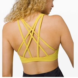 Lululemon Free to be Serene Sports Bra